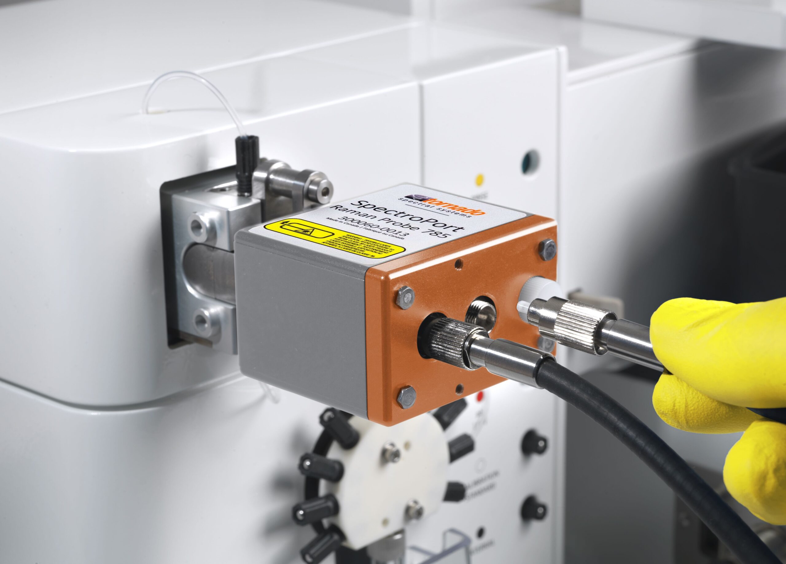 products/ramanbioconnecttm-probe-fka-spectroporttm/Spectro-Tornado-step-2-1-scaled.jpg